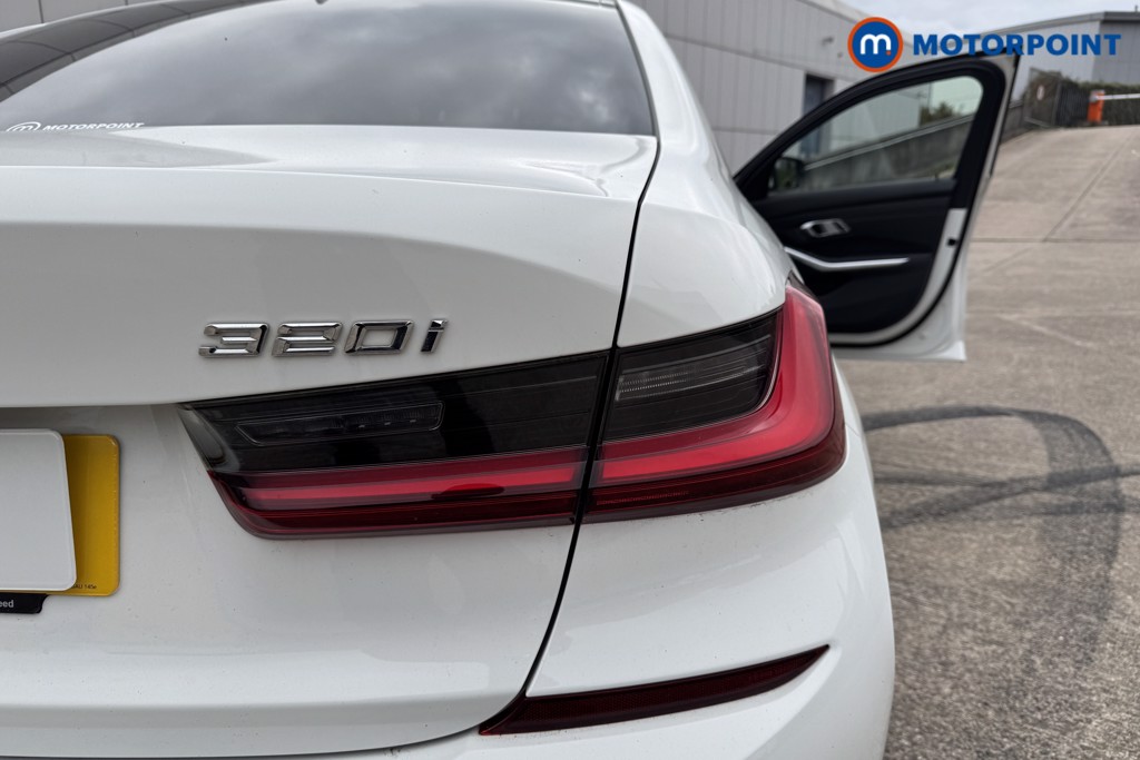 BMW 3 Series M Sport Automatic Petrol Saloon - Stock Number (1567918) - 23rd supplementary image