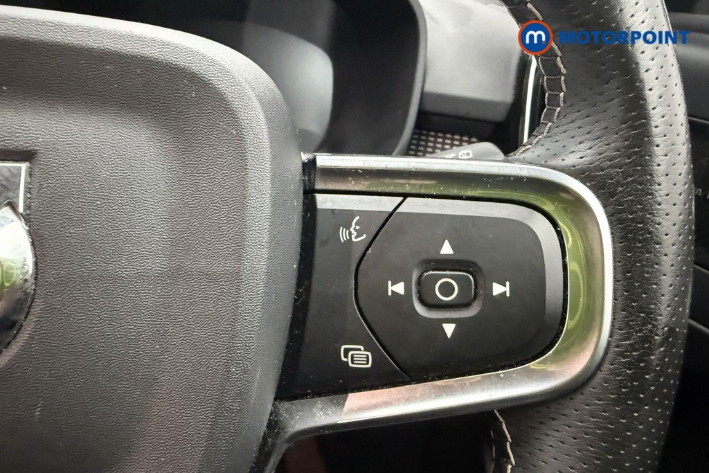 Volvo Xc40 R Design Pro Automatic Petrol SUV - Stock Number (1569254) - 15th supplementary image