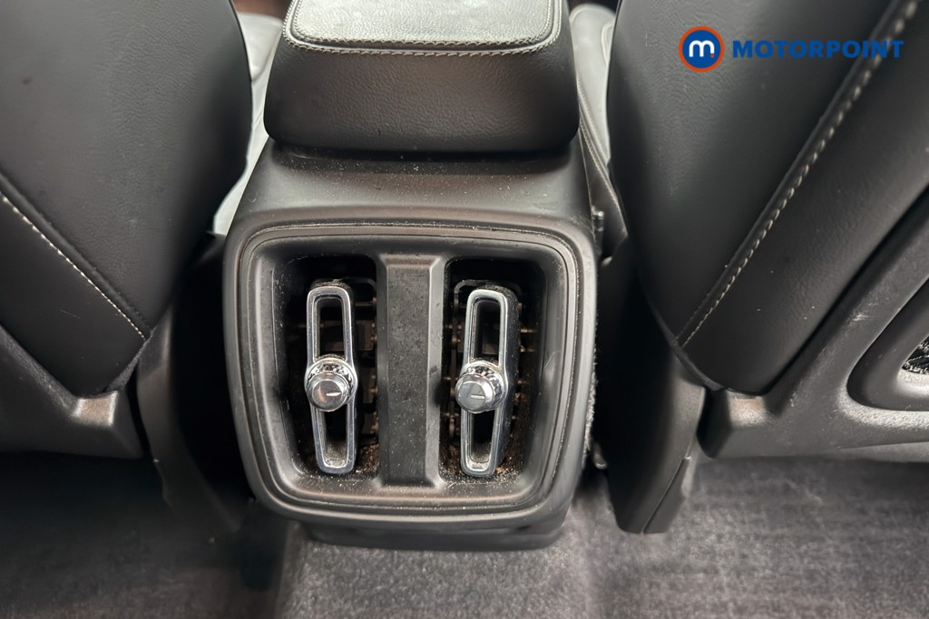 Volvo Xc40 R Design Pro Automatic Petrol SUV - Stock Number (1569254) - 21st supplementary image