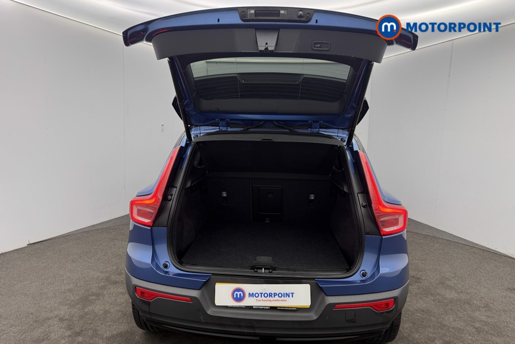 Volvo Xc40 R Design Pro Automatic Petrol SUV - Stock Number (1569254) - 22nd supplementary image