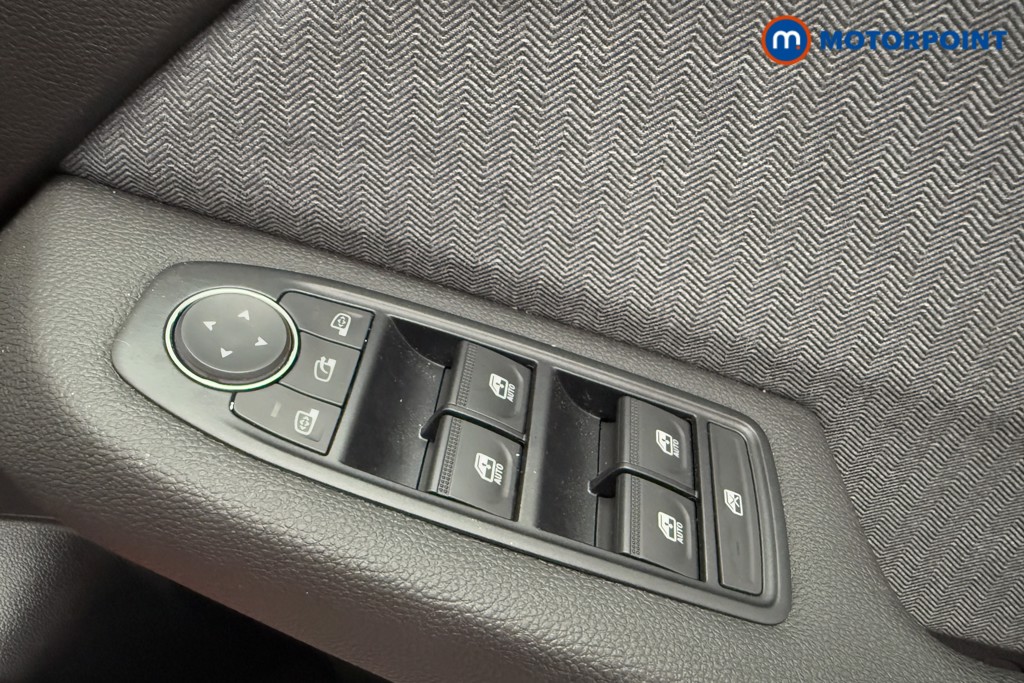 Renault Clio Techno Manual Petrol Hatchback - Stock Number (1570191) - 19th supplementary image