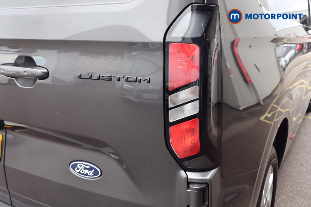 Ford Transit Custom Limited Manual Diesel Panel Van - Stock Number (1572749) - 35th supplementary image