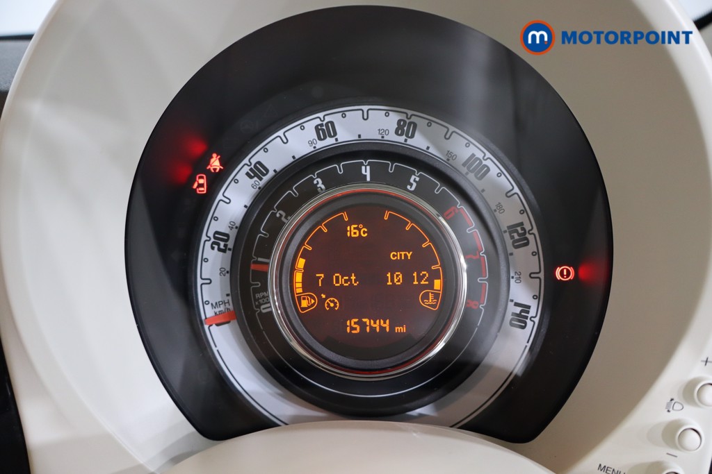 Fiat 500 Lounge Manual Petrol Hatchback - Stock Number (1574337) - 2nd supplementary image