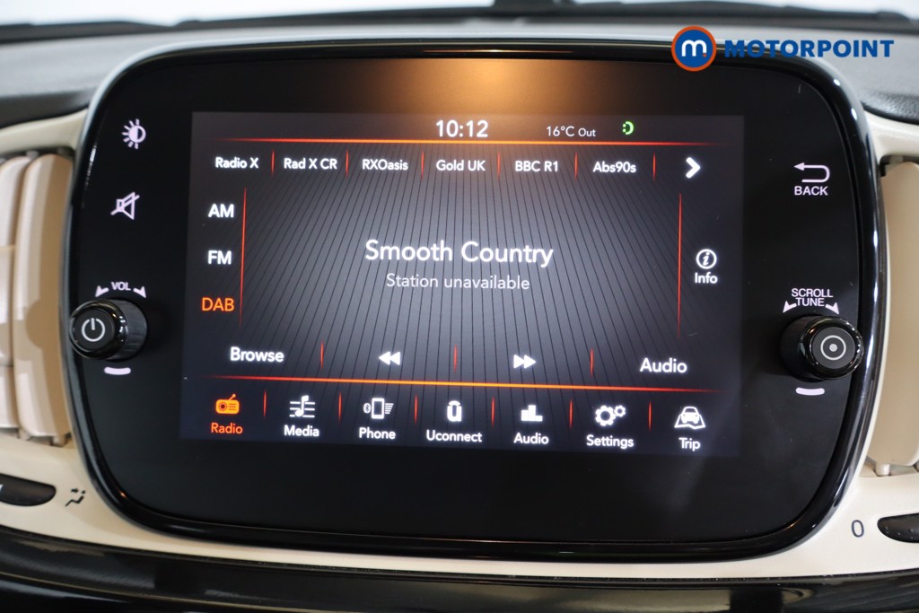 Fiat 500 Lounge Manual Petrol Hatchback - Stock Number (1574337) - 4th supplementary image