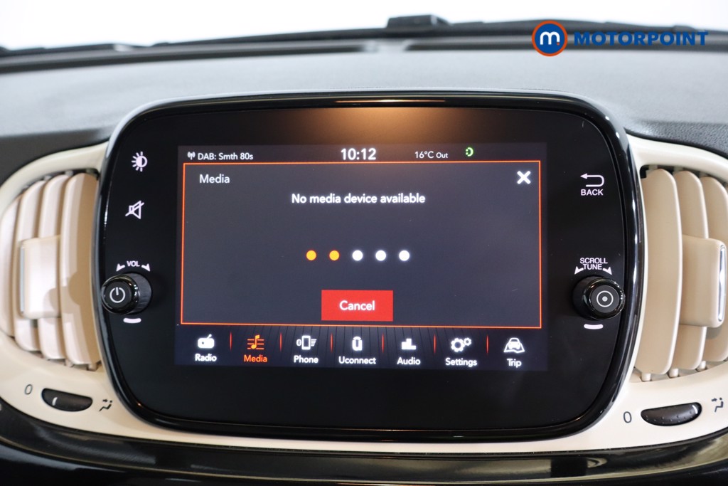 Fiat 500 Lounge Manual Petrol Hatchback - Stock Number (1574337) - 5th supplementary image