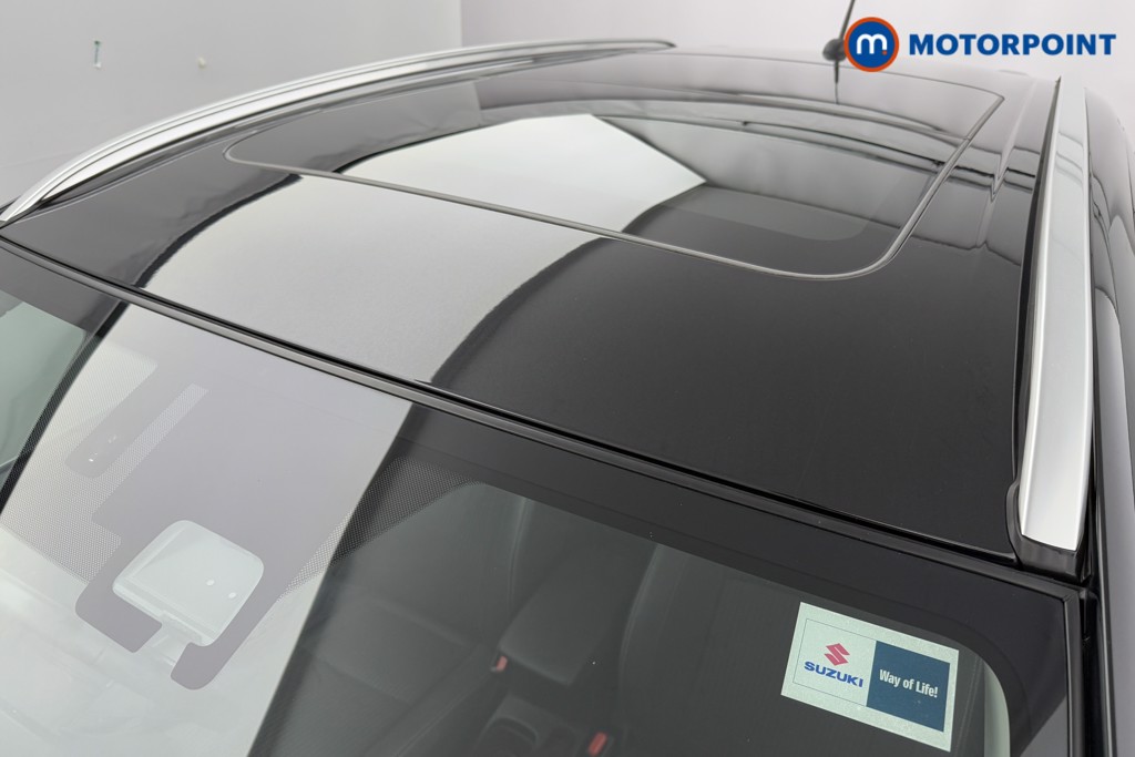 Suzuki S-Cross Ultra Automatic Petrol-Electric Hybrid SUV - Stock Number (1575257) - 34th supplementary image