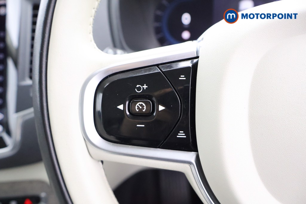 Volvo Xc90 Core Automatic Petrol Plug-In Hybrid SUV - Stock Number (1575764) - 2nd supplementary image