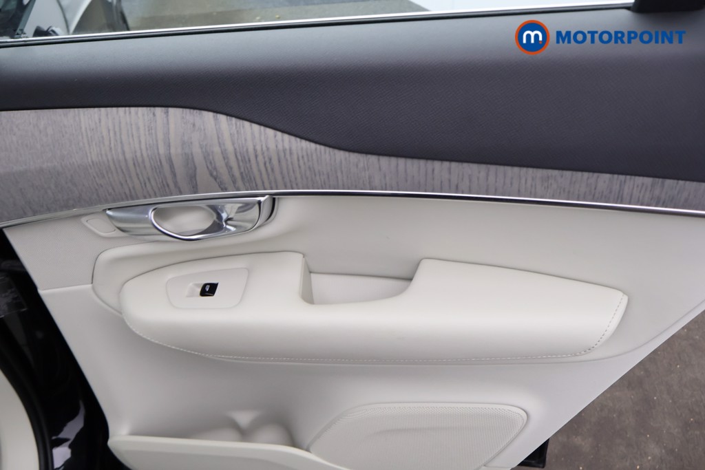 Volvo Xc90 Core Automatic Petrol Plug-In Hybrid SUV - Stock Number (1575764) - 21st supplementary image