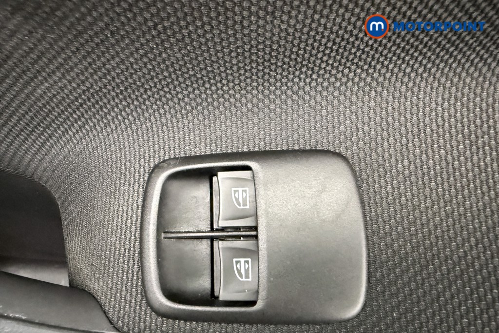 Smart Forfour Urban Shadow Edition Automatic Petrol Hatchback - Stock Number (1576865) - 17th supplementary image