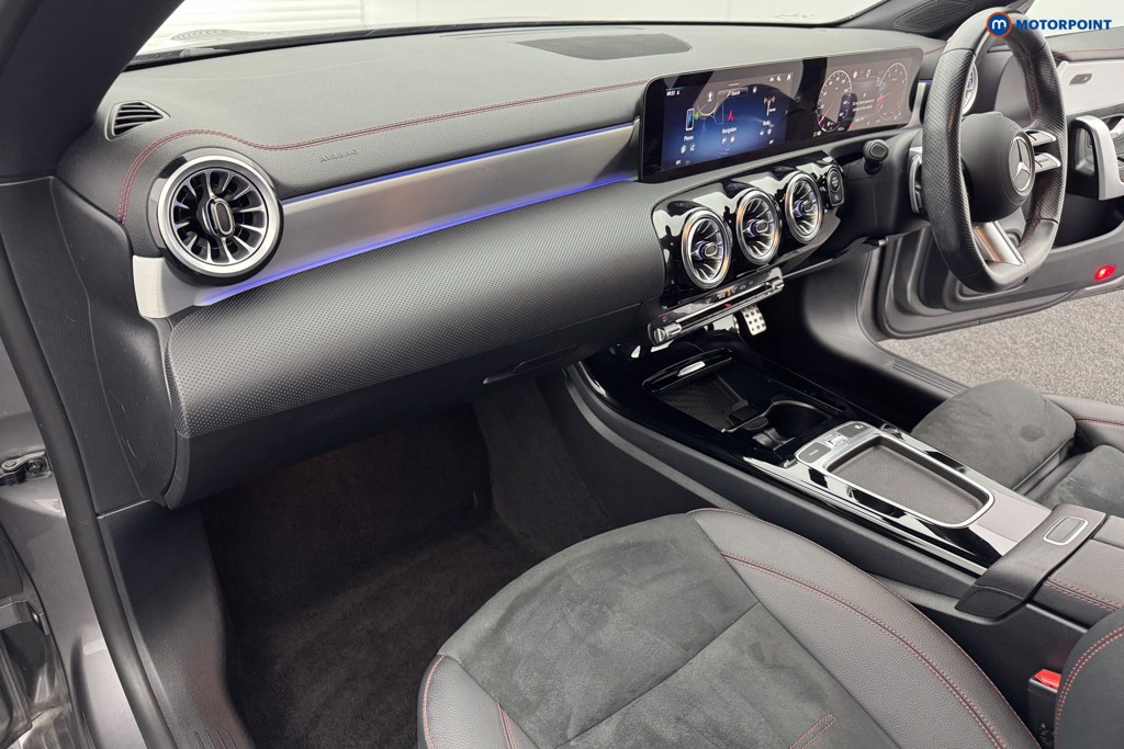 Mercedes-Benz CLA Amg Line Automatic Petrol Estate - Stock Number (1577100) - 8th supplementary image