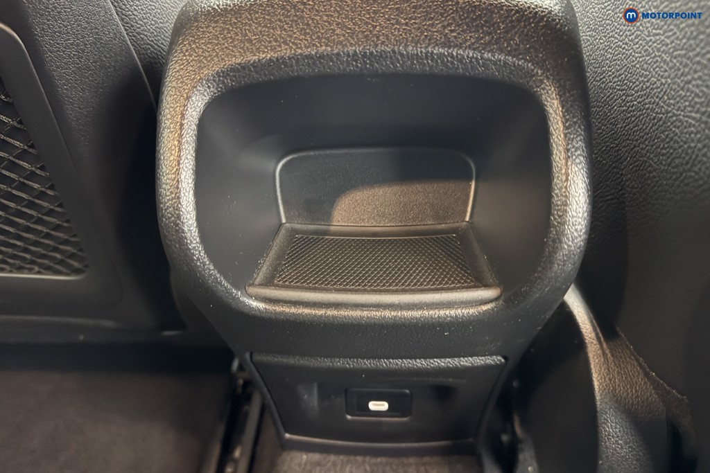 Mercedes-Benz CLA Amg Line Automatic Petrol Estate - Stock Number (1577100) - 10th supplementary image