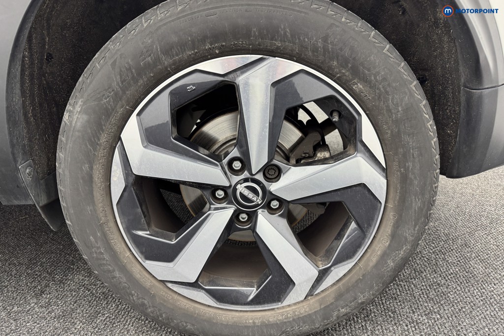 Nissan Qashqai N-Connecta Manual Petrol SUV - Stock Number (1577669) - 35th supplementary image