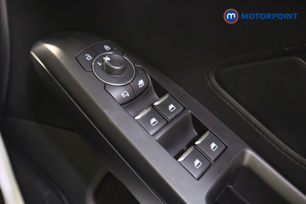 Ford Focus St-Line Manual Petrol Hatchback - Stock Number (1577862) - 12th supplementary image