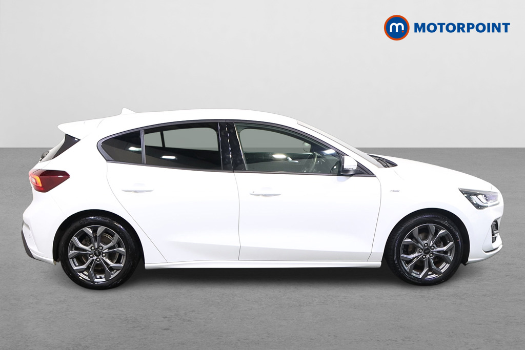 Ford Focus St-Line Manual Petrol Hatchback - Stock Number (1577862) - Drivers side