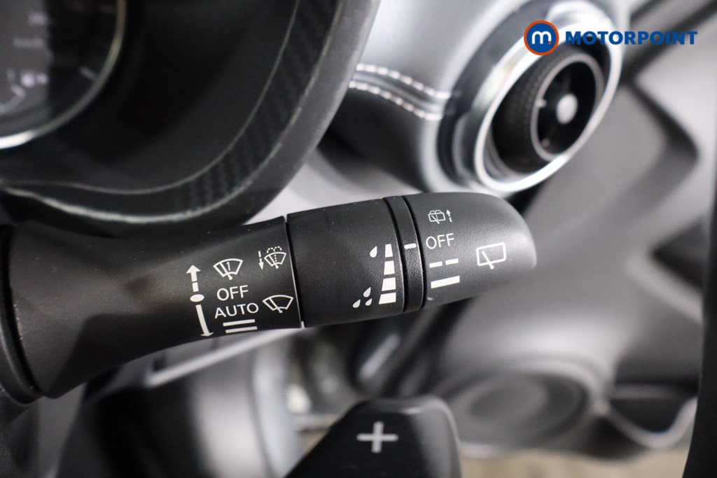 Nissan Juke Enigma Automatic Petrol SUV - Stock Number (1577992) - 18th supplementary image
