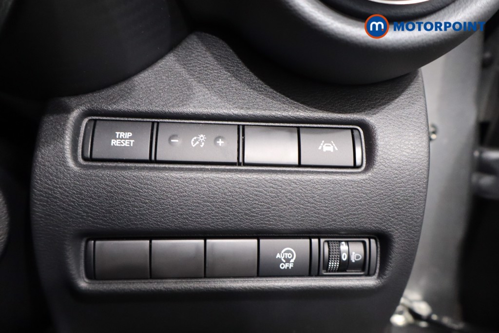 Nissan Juke Enigma Automatic Petrol SUV - Stock Number (1577992) - 21st supplementary image