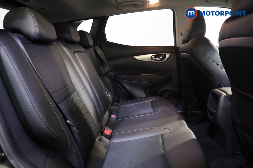 Nissan Qashqai Tekna Manual Petrol SUV - Stock Number (1578268) - 17th supplementary image