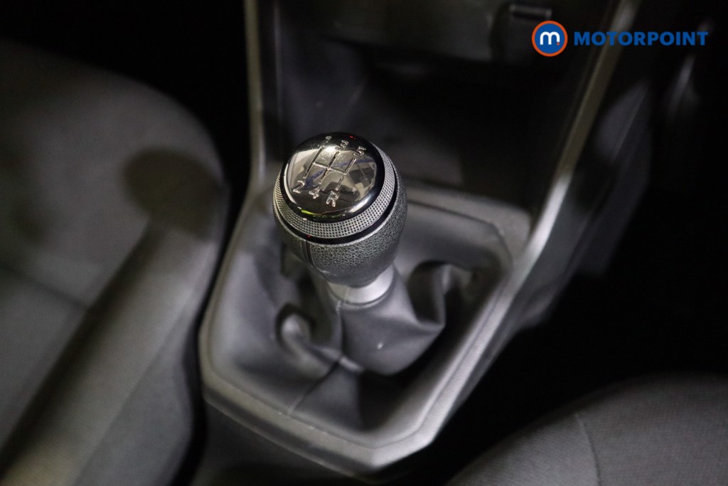 Dacia Sandero Essential Manual Petrol Hatchback - Stock Number (1579292) - 9th supplementary image
