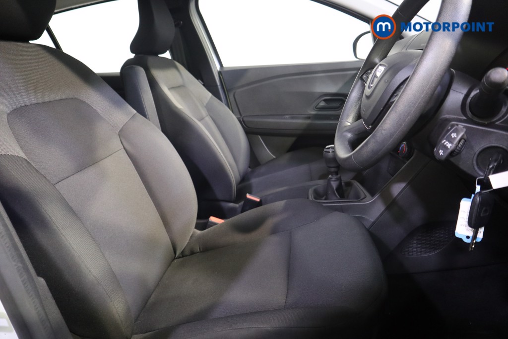 Dacia Sandero Essential Manual Petrol Hatchback - Stock Number (1579292) - 13th supplementary image