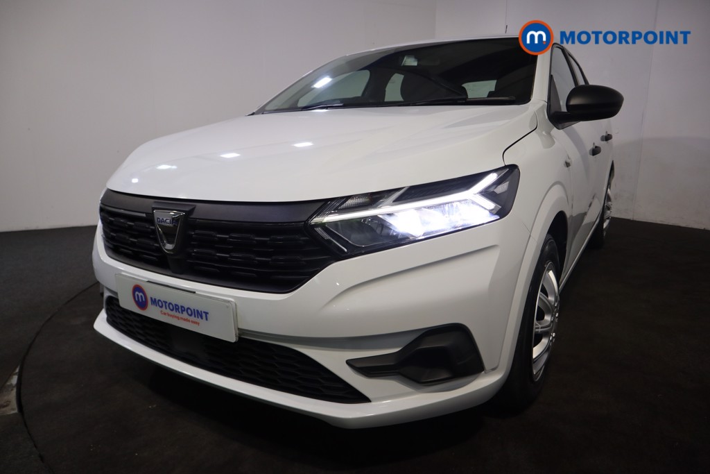 Dacia Sandero Essential Manual Petrol Hatchback - Stock Number (1579292) - 26th supplementary image