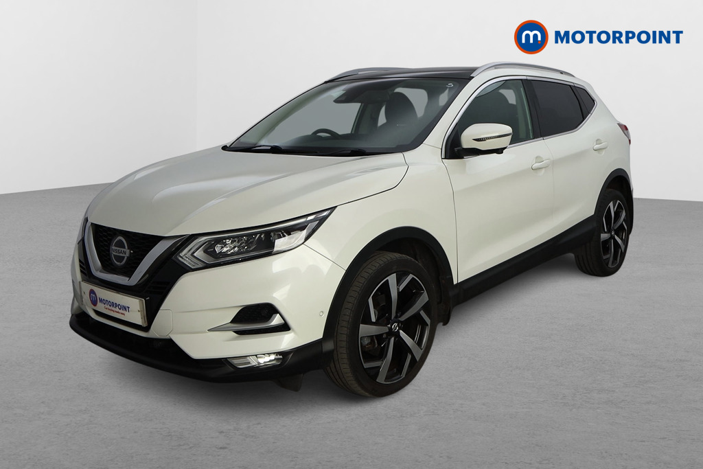 Nissan Qashqai Tekna Manual Diesel SUV - Stock Number (1579513) - Passenger side front corner