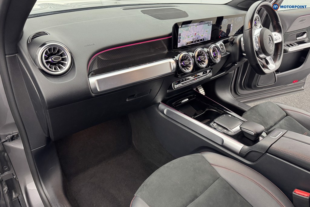 Mercedes-Benz GLB Amg Line Automatic Petrol SUV - Stock Number (1579983) - 8th supplementary image