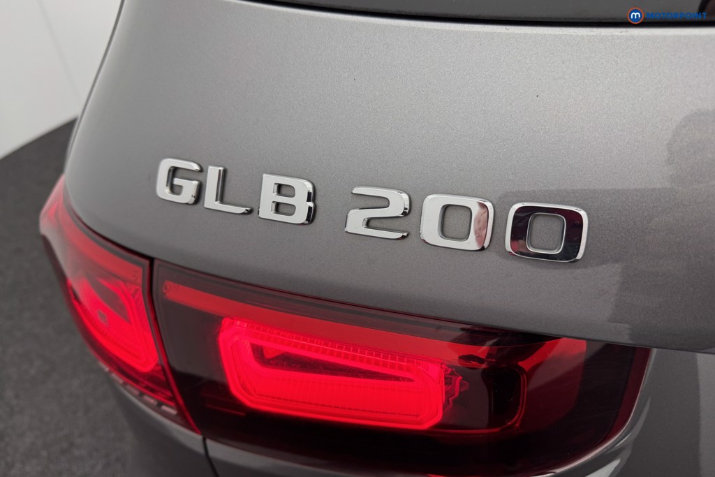 Mercedes-Benz GLB Amg Line Automatic Petrol SUV - Stock Number (1579983) - 29th supplementary image