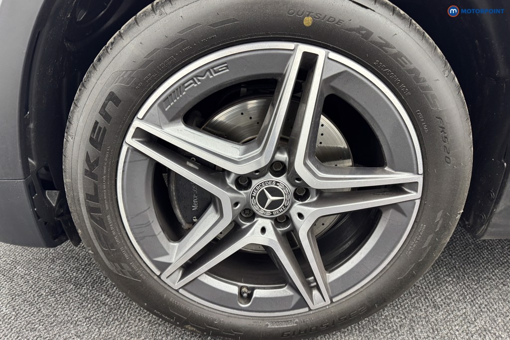 Mercedes-Benz GLB Amg Line Automatic Petrol SUV - Stock Number (1579983) - 33rd supplementary image