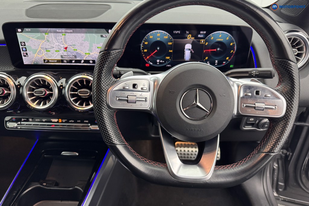 Mercedes-Benz GLB Amg Line Automatic Petrol SUV - Stock Number (1579983) - 1st supplementary image