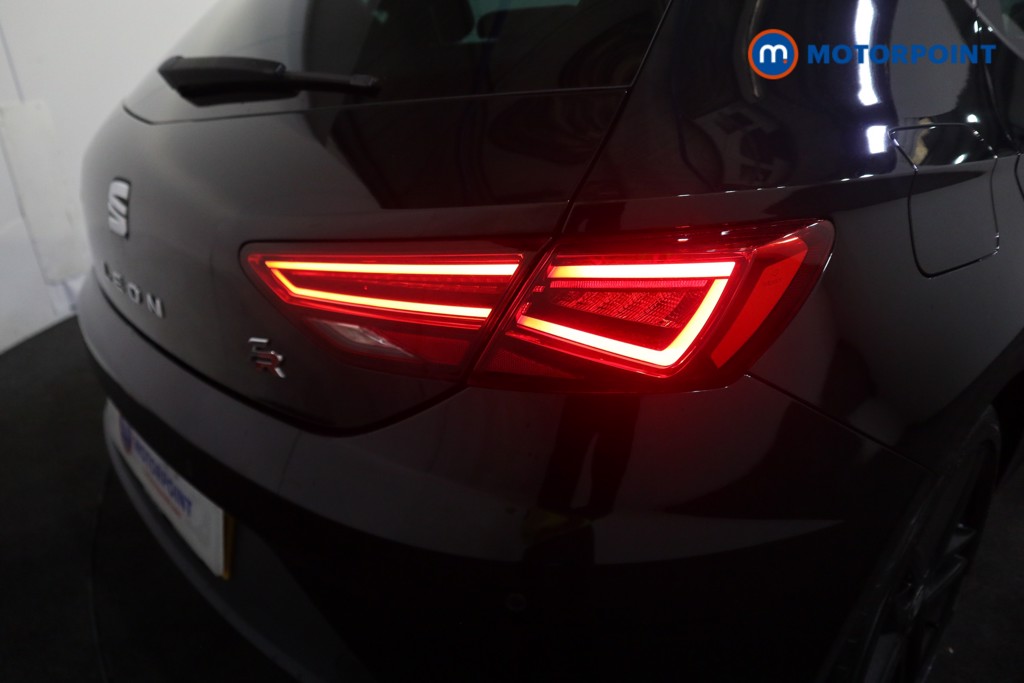 Seat Leon Fr Black Edition Automatic Petrol Hatchback - Stock Number (1580009) - 24th supplementary image