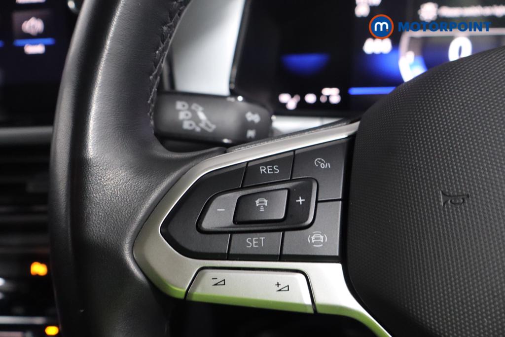 Volkswagen T-Roc Life Manual Petrol SUV - Stock Number (1580200) - 8th supplementary image