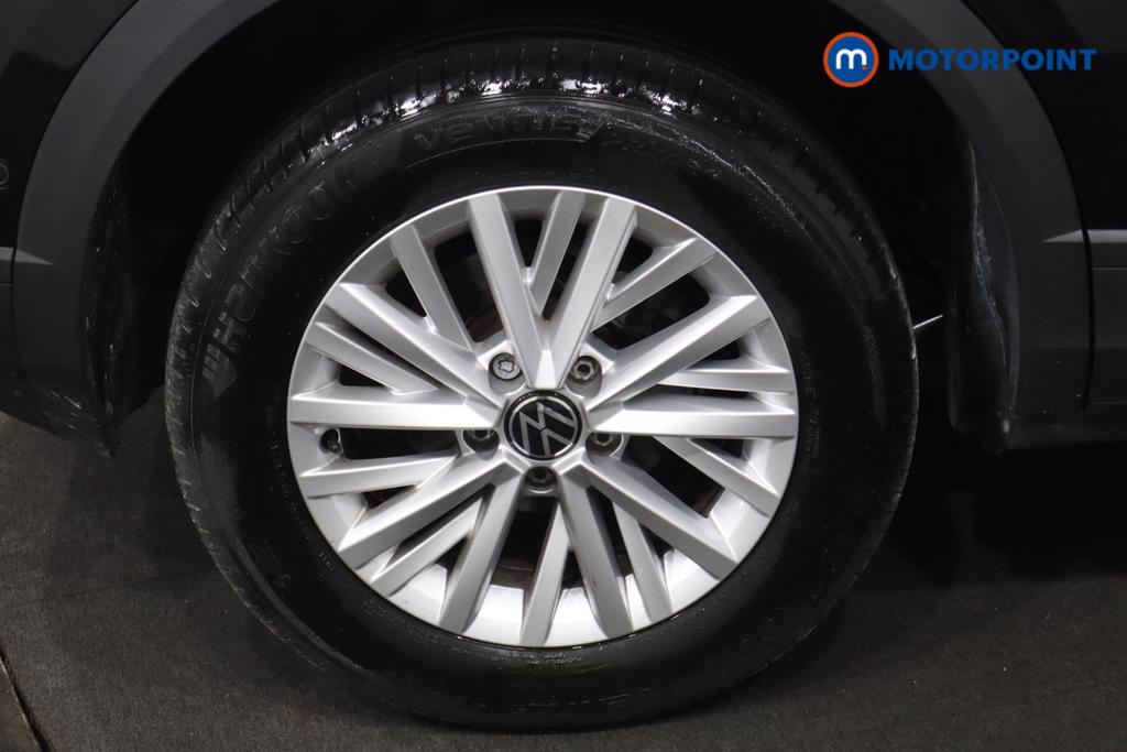 Volkswagen T-Roc Life Manual Petrol SUV - Stock Number (1580200) - 20th supplementary image