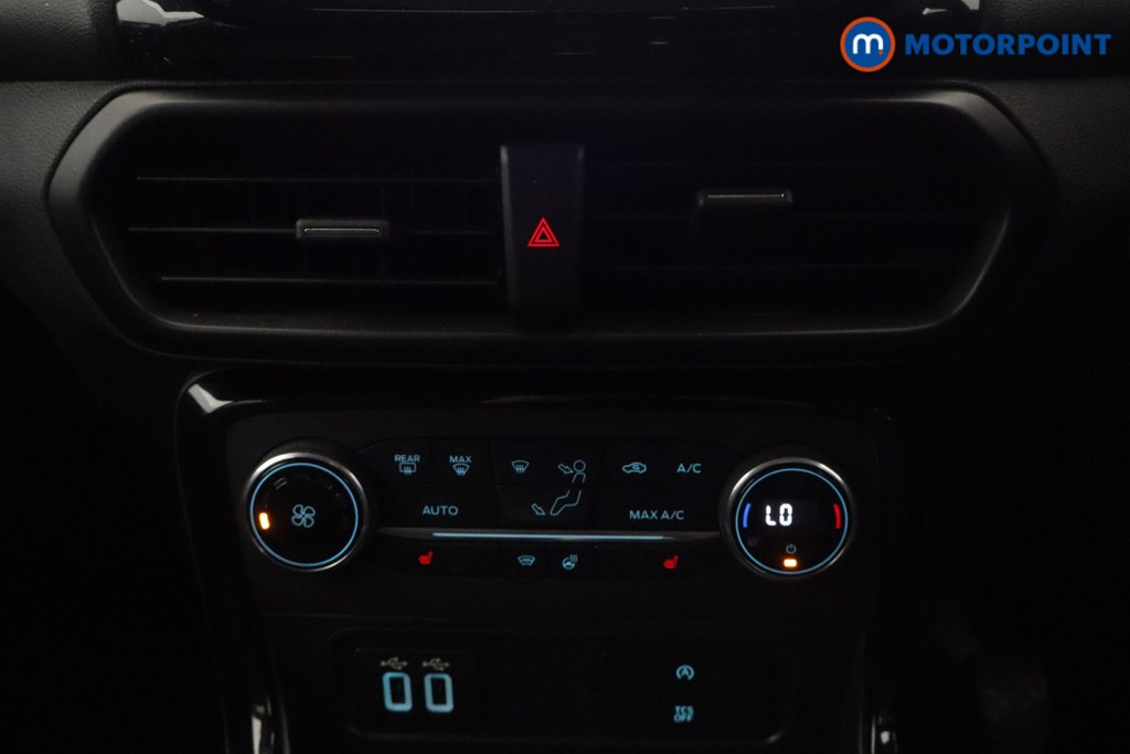 Ford Ecosport Titanium Manual Petrol SUV - Stock Number (1580244) - 2nd supplementary image