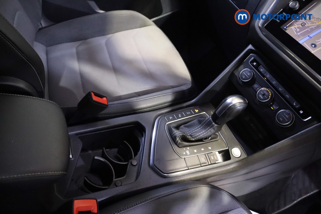 Volkswagen Tiguan Allspace R-Line Tech Automatic Diesel SUV - Stock Number (1580368) - 7th supplementary image