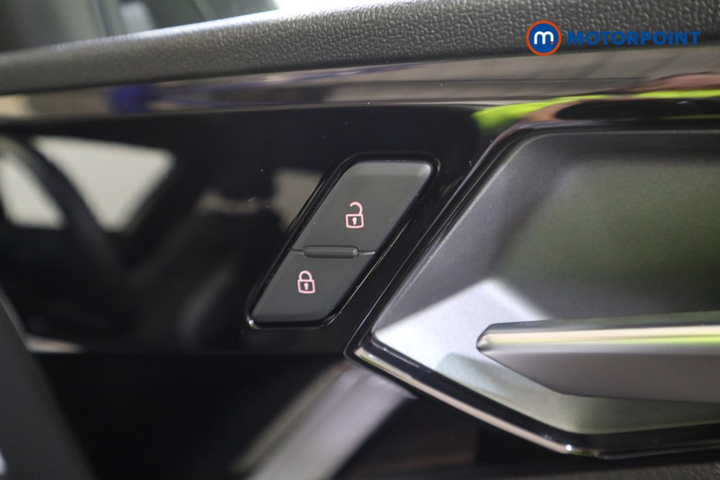 Audi A1 Black Edition Manual Petrol Hatchback - Stock Number (1580422) - 14th supplementary image