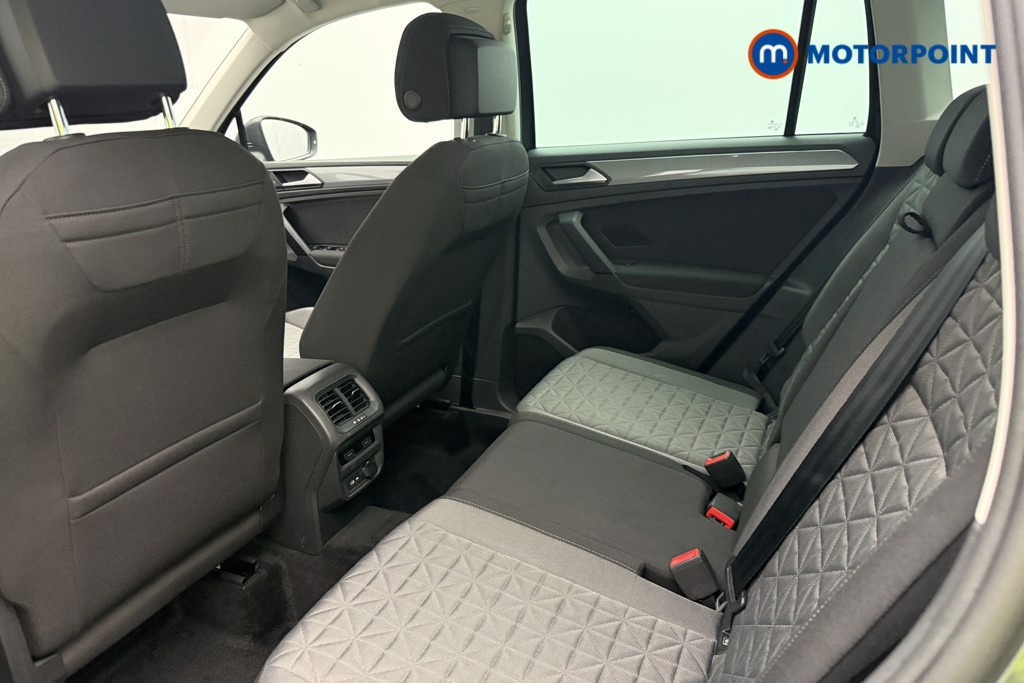 Volkswagen Tiguan Life Manual Petrol SUV - Stock Number (1580575) - 4th supplementary image