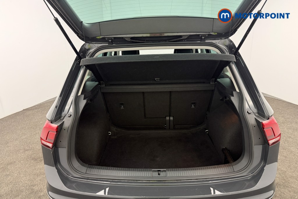 Volkswagen Tiguan Life Manual Petrol SUV - Stock Number (1580575) - 6th supplementary image