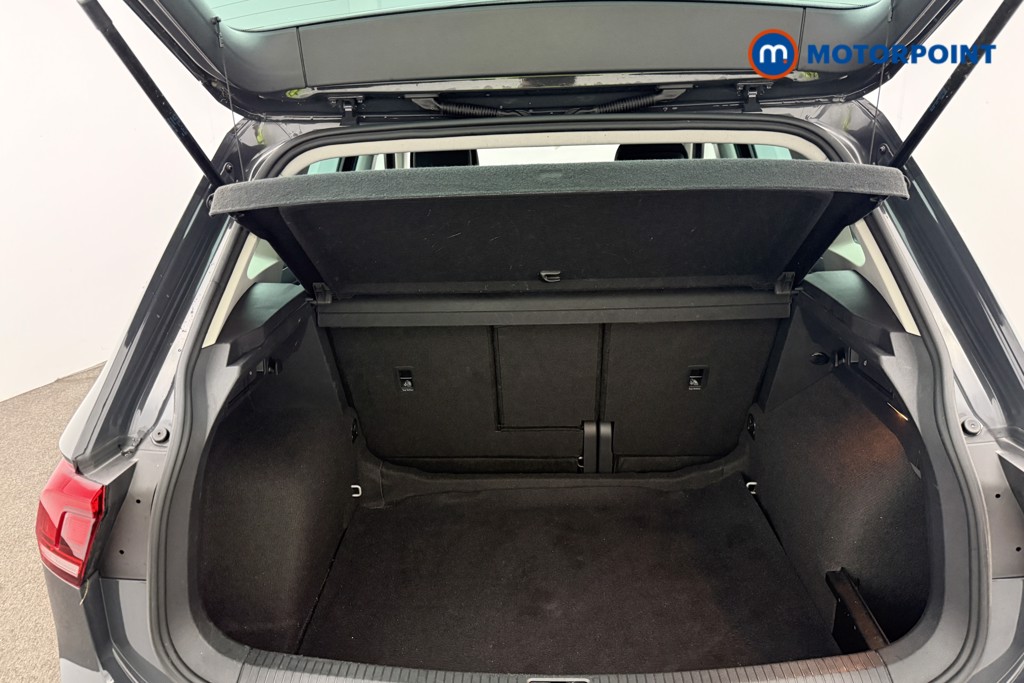Volkswagen Tiguan Life Manual Petrol SUV - Stock Number (1580575) - 7th supplementary image