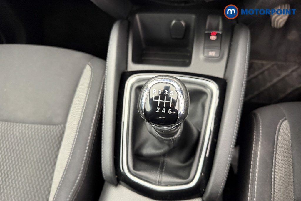 Nissan Qashqai Acenta Premium Manual Petrol SUV - Stock Number (1580773) - 12th supplementary image