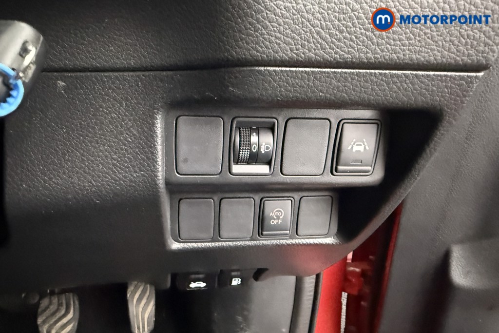 Nissan Qashqai Acenta Premium Manual Petrol SUV - Stock Number (1580773) - 15th supplementary image