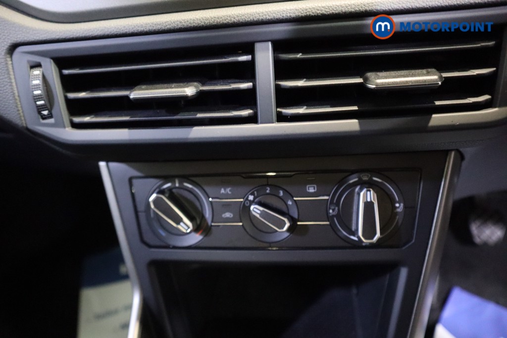 Volkswagen Polo Match Manual Petrol Hatchback - Stock Number (1580968) - 5th supplementary image
