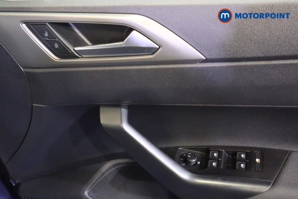 Volkswagen Polo Match Manual Petrol Hatchback - Stock Number (1580968) - 9th supplementary image