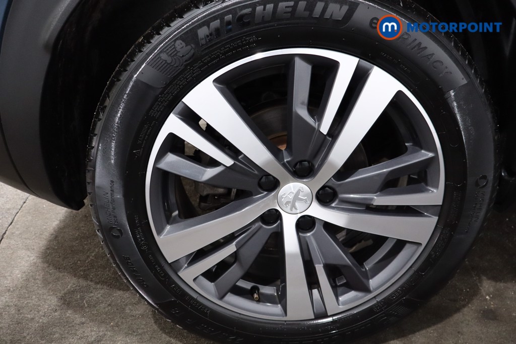 Peugeot 3008 Active Automatic Petrol Plug-In Hybrid SUV - Stock Number (1581352) - 9th supplementary image