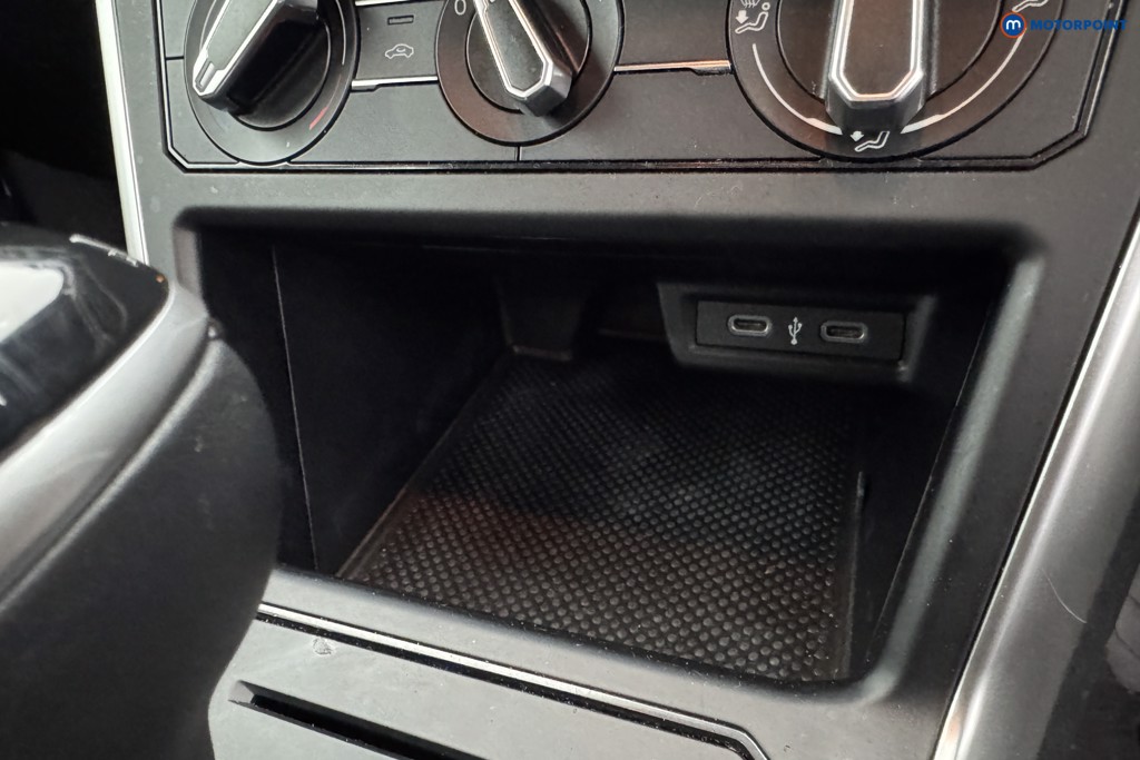 Volkswagen Polo Life Automatic Petrol Hatchback - Stock Number (1581396) - 15th supplementary image