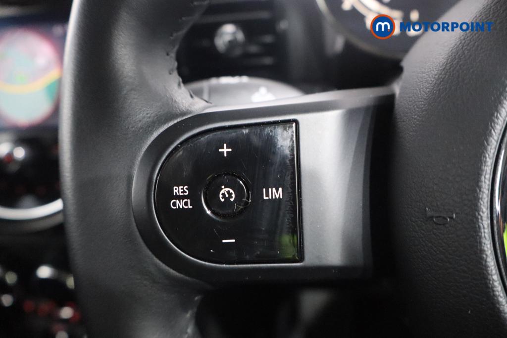 Mini Clubman Cooper Classic Manual Petrol Estate - Stock Number (1581467) - 7th supplementary image