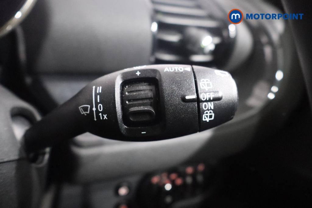 Mini Clubman Cooper Classic Manual Petrol Estate - Stock Number (1581467) - 10th supplementary image