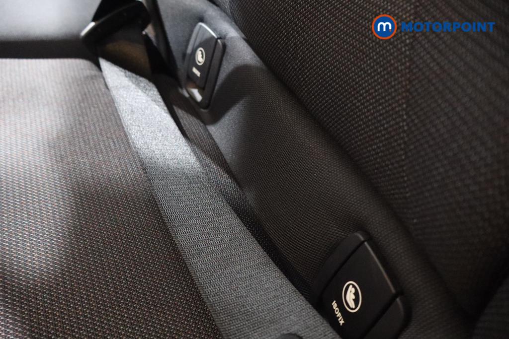 Mini Clubman Cooper Classic Manual Petrol Estate - Stock Number (1581467) - 17th supplementary image