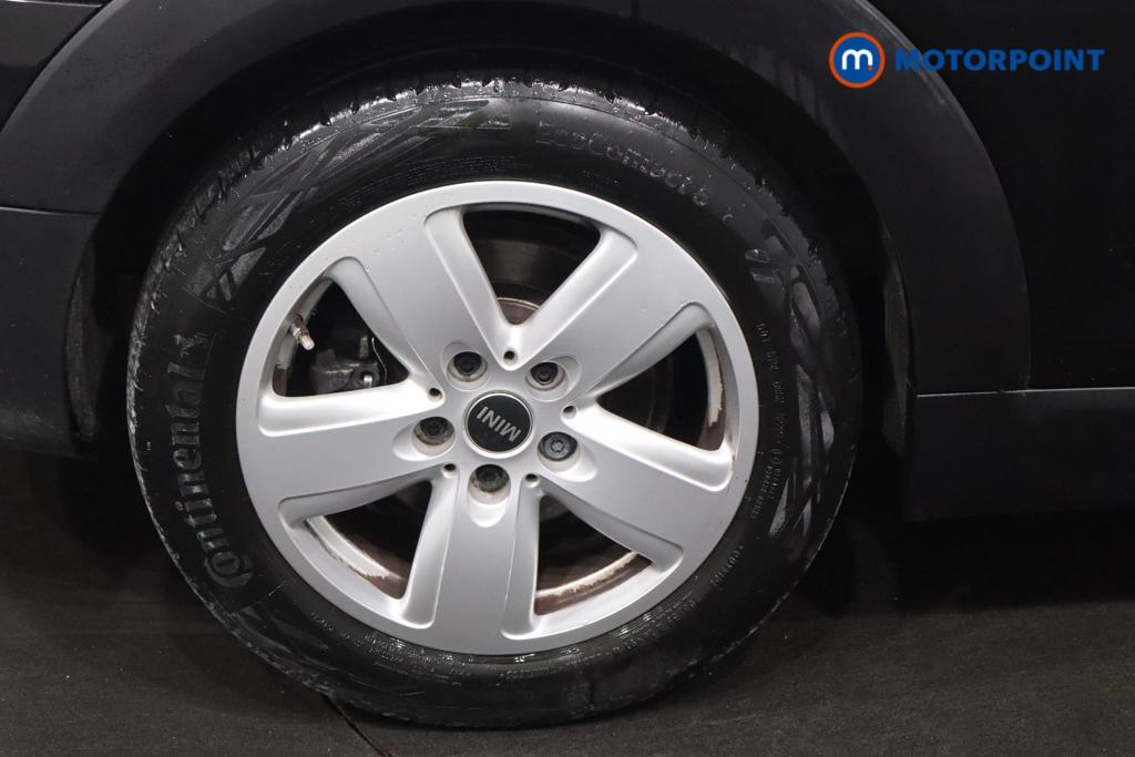 Mini Clubman Cooper Classic Manual Petrol Estate - Stock Number (1581467) - 19th supplementary image