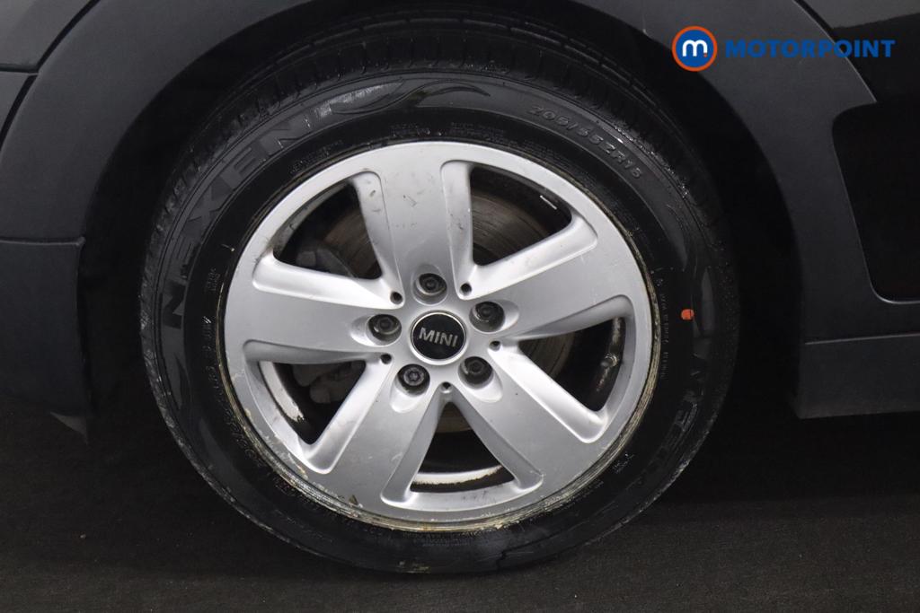 Mini Clubman Cooper Classic Manual Petrol Estate - Stock Number (1581467) - 21st supplementary image