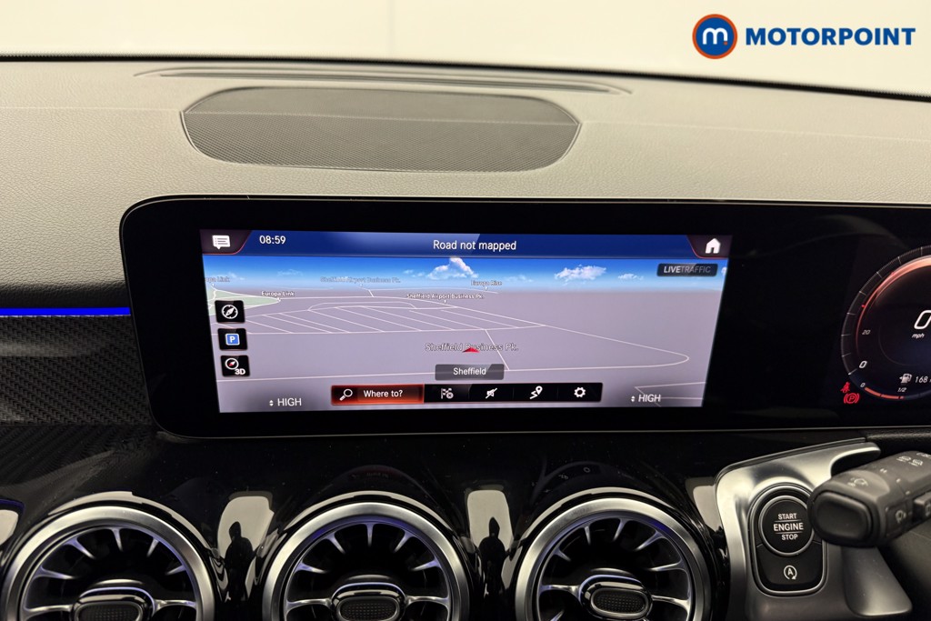 Mercedes-Benz GLB Amg Line Automatic Petrol SUV - Stock Number (1581493) - 2nd supplementary image